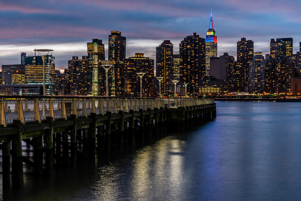 Credit Photo Javanng via Envato
Manhattan skyline from Gantry Plaza State Park